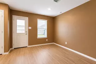 269 Bennett Loop, Angleton, TX 77515 - Photo 7