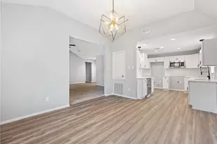 2314 Peaceful Valley Dr, Spring, TX 77373 - Photo 9