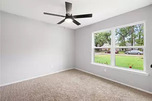 2314 Peaceful Valley Dr, Spring, TX 77373 - Photo 15