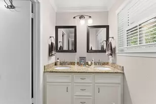 5 N Deerfoot Cir, The Woodlands, TX 77380 - Photo 11