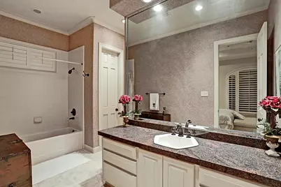 11101 S Country Squire Street, Piney Point Village, TX 77024 - Photo 25