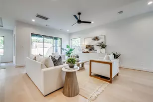 7512 Shadyvilla Ln, Houston, TX 77055 - Photo 17