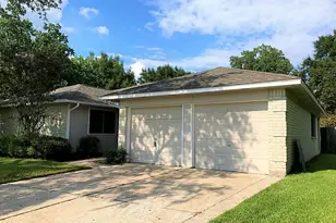 7351 Sonnet Glen Ln, Houston, TX 77095 - Photo 1