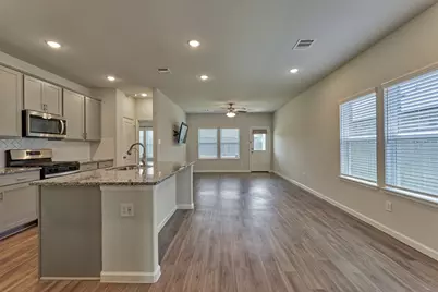 8039 Peppercorn Street, Magnolia, TX 77354 - Photo 5