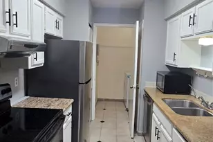 9797 Leawood Blvd, Houston, TX 77099 - Photo 5