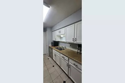 9797 Leawood Blvd #104, Houston, TX 77099 - Photo 9