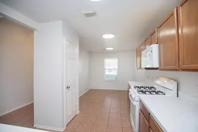 10447 Sugar Sands Court, Sugar Land, TX 77498 - Photo 15