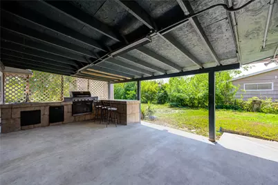 301 Meadow Lane, Hitchcock, TX 77563 - Photo 29