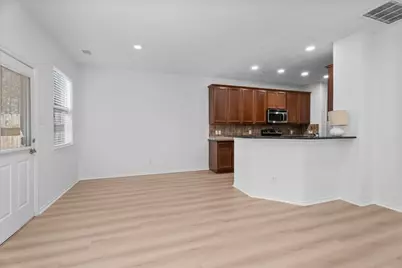 11 Whitekirk Place, Magnolia, TX 77354 - Photo 7