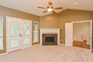 294 Sugar Berry Cir, Houston, TX 77024 - Photo 17