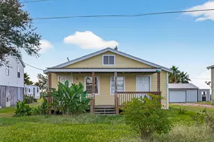 1215 Pickney Ave, Port Bolivar, TX 77650 - Photo 11