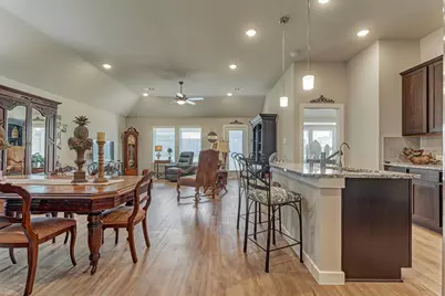 10004 Bigfoot Wallace Drive, Montgomery, TX 77316 - Photo 11