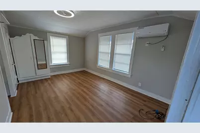 6523 1/2 Avenue C #A, Houston, TX 77011 - Photo 1