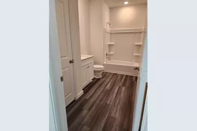 31322 Gayle Prairie Oaks Street, Waller, TX 77484 - Photo 11