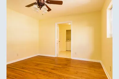 1409 Winnie Street, Galveston, TX 77550 - Photo 3