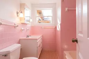 1409 Winnie St, Galveston, TX 77550 - Photo 13