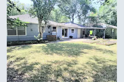 5559 Aspen Street, Bellaire, TX 77401 - Photo 11