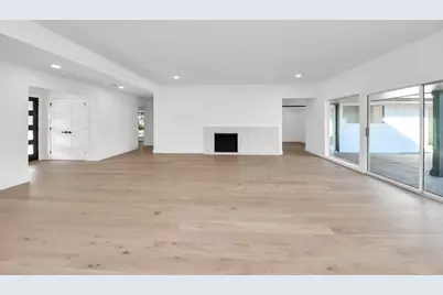 5330 Dumfries Drive, Houston, TX 77096 - Photo 11