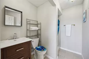 911 Brook Forest Dr, Conroe, TX 77385 - Photo 19