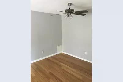 404 Hawthorne Street #1, Houston, TX 77006 - Photo 15