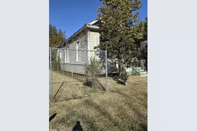 7933 Goode Street, Houston, TX 77012 - Photo 9