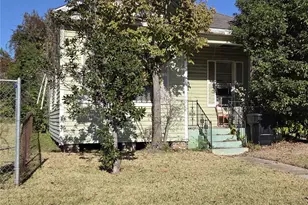 7933 Goode St, Houston, TX 77012 - Photo 3