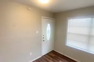 8238 Homewood Ln, Houston, TX 77028 - Photo 3