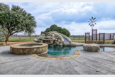 16450 Mathis Road, Waller, TX 77484 - Photo 27