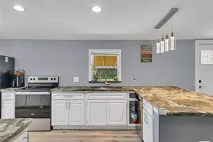 457 County Rd 3773, Cleveland, TX 77327 - Photo 9