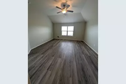 18918 Bluestone Hollow Lane, Tomball, TX 77377 - Photo 9