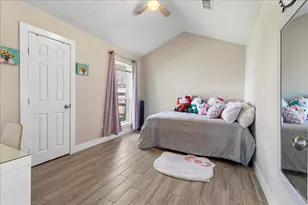 12926 Grovemill Dr, Houston, TX 77045 - Photo 13