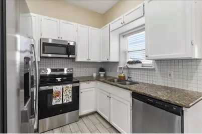 12926 Grovemill Drive, Houston, TX 77045 - Photo 9