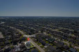 12926 Grovemill Dr, Houston, TX 77045 - Photo 29