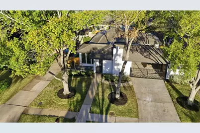 12034 Sugar Springs Drive, Houston, TX 77077 - Photo 35