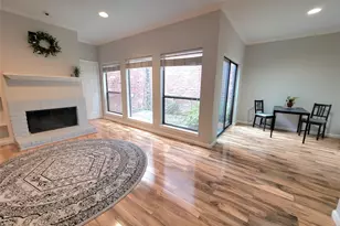 7447 Cambridge St, Houston, TX 77054 - Photo 3
