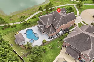 7403 Woodward Springs Dr, Pearland, TX 77584 - Photo 47