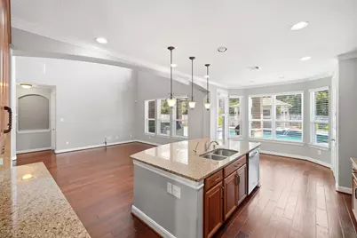 7403 Woodward Springs Drive, Pearland, TX 77584 - Photo 13