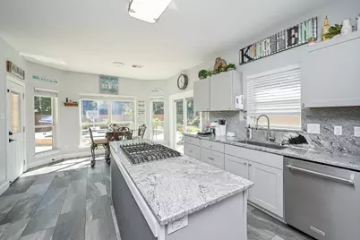 75 April Wind Drive S, Conroe, TX 77356 - Photo 11