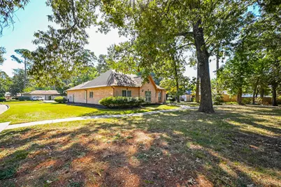 75 April Wind Drive S, Conroe, TX 77356 - Photo 3