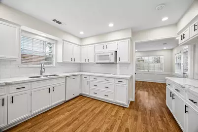 3427 Tree Lane, Kingwood, TX 77339 - Photo 7