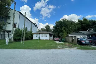 3718 Robertson St, Houston, TX 77009 - Photo 15