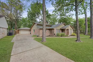 2211 River Falls Dr, Humble, TX 77339 - Photo 3