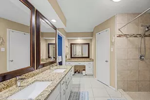 2211 River Falls Dr, Humble, TX 77339 - Photo 7