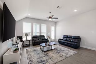 8903 Brazos Dr, Baytown, TX 77521 - Photo 19