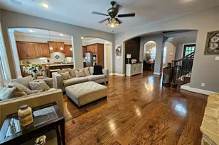 2822 Pergola, League City, TX 77573 - Photo 5