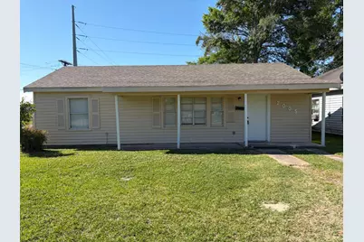 2005 Glasshouse Street, Beaumont, TX 77703 - Photo 1