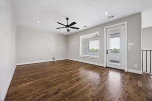 912 Yale St, Houston, TX 77008 - Photo 21