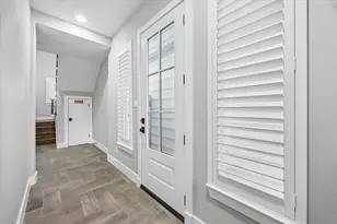 912 Yale St, Houston, TX 77008 - Photo 5