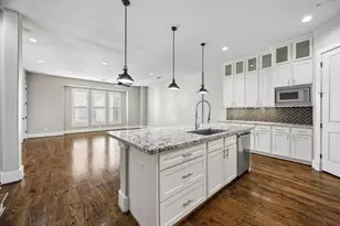 912 Yale St, Houston, TX 77008 - Photo 13
