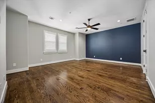 912 Yale St, Houston, TX 77008 - Photo 15